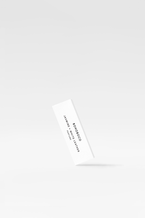 JASMINEWHITELEATHERSAMPLE.png